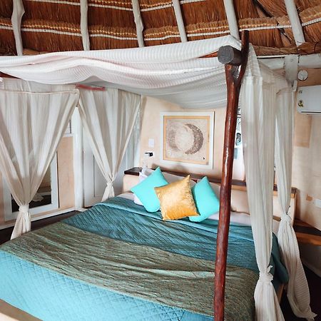 Villa Las Estrellas Tulum - Located At The Party Zone Extérieur photo
